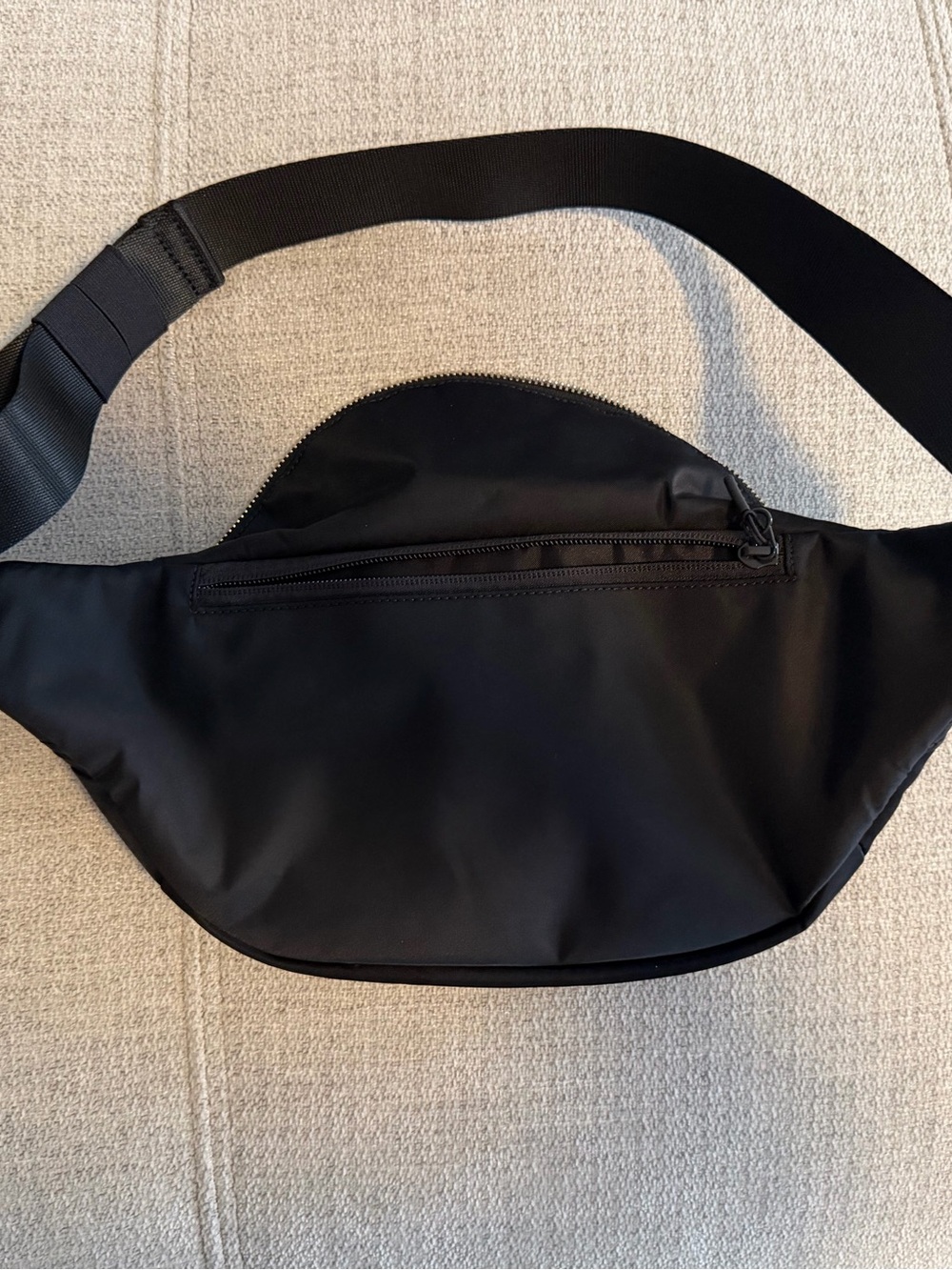 Everywhere Belt Bag Extra large 4L Lululemon Black Belt Bag - Picture 4 of 4
